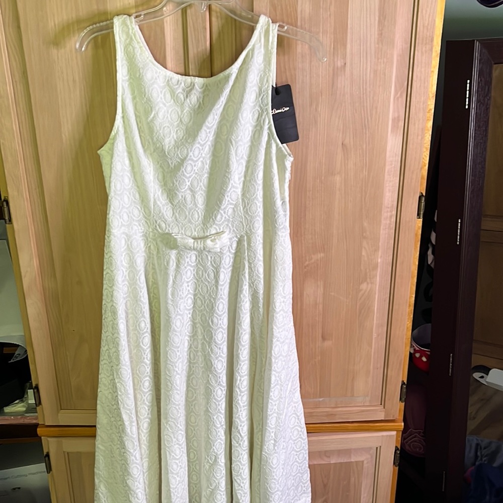 NWT Anni Coco lace crochet dress. Size XL